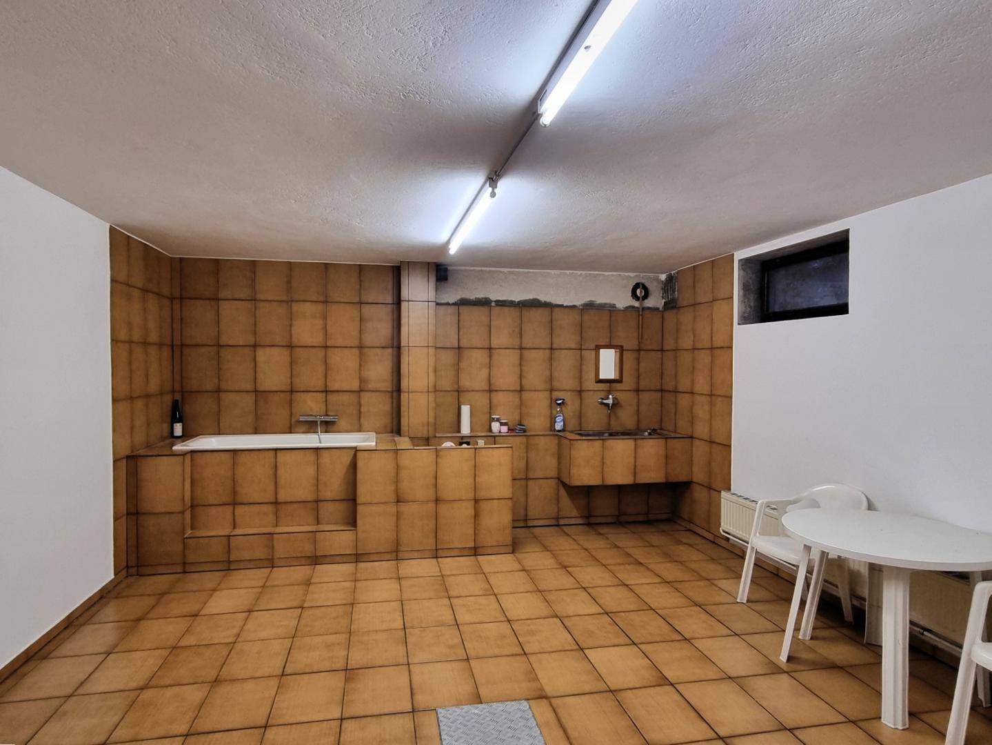 Badezimmer, KG