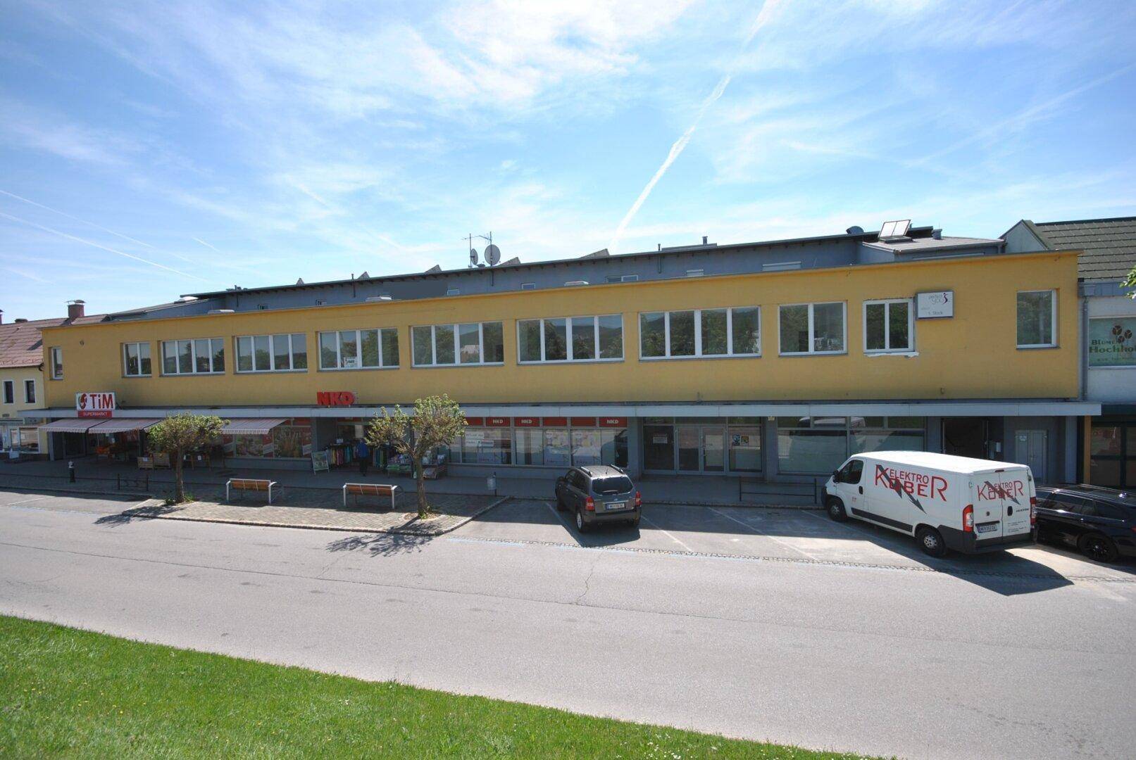 Straßenseite 2