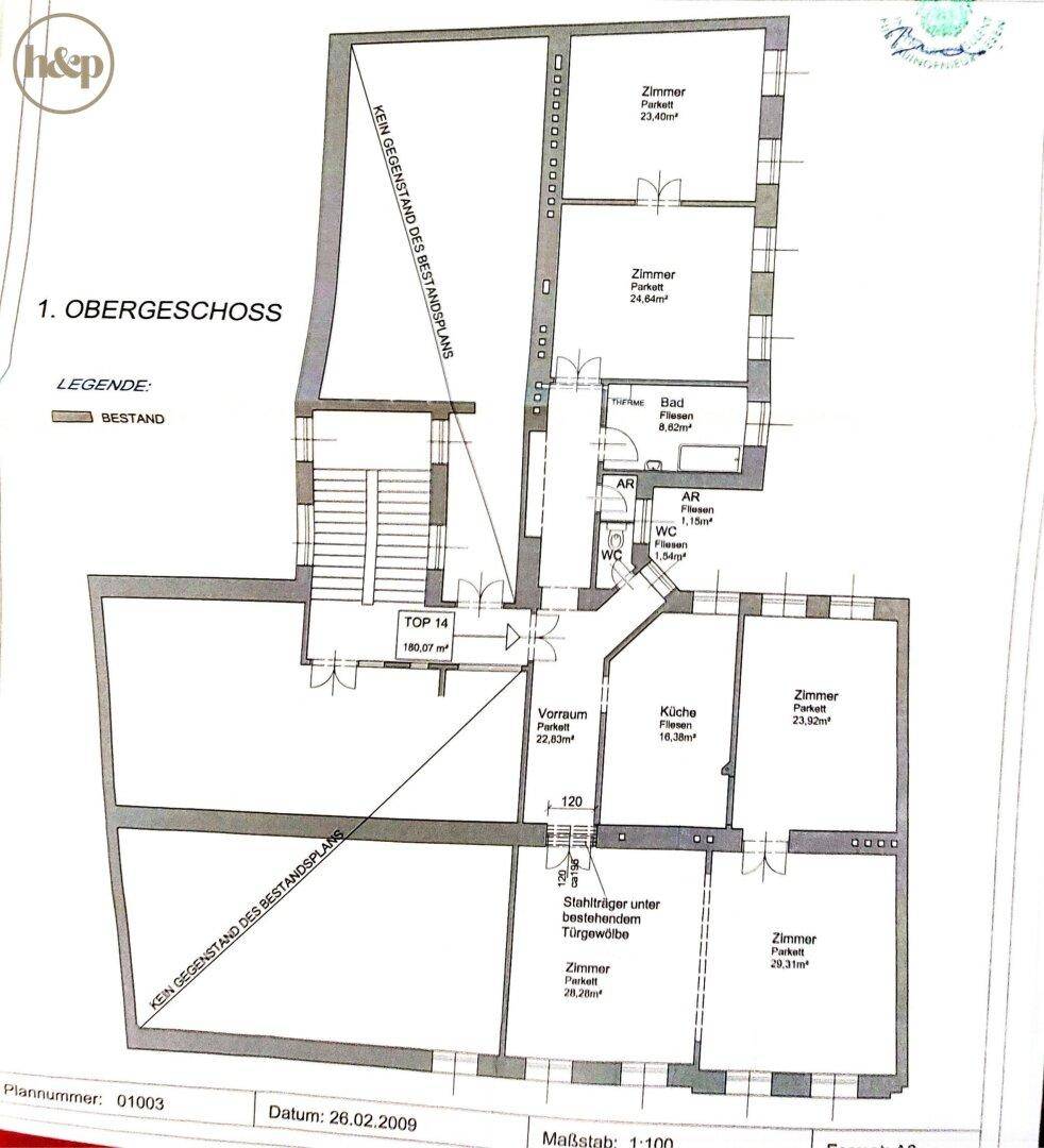 Grundriss des ersten Obergeschosses mit mehreren Zimmern, Küche, Bad und separatem WC auf 180,07 m².