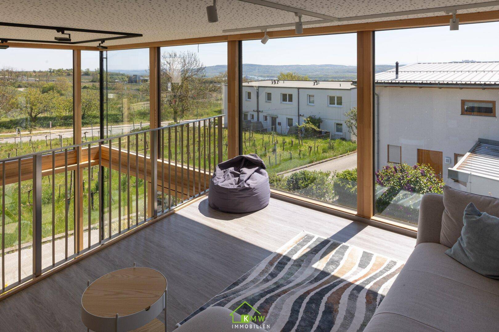 NEU AM MARKT: Exklusives Einfamilienhaus mit Wintergarten und Blick auf das Benediktinerstift Göttweig – pohled 6