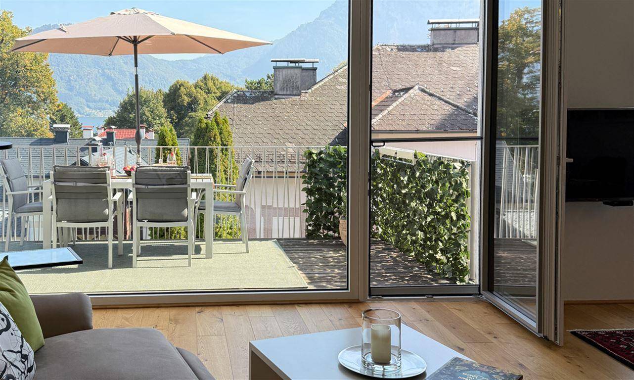 wohnung-altmünster-traunsee-balkon-wohnbereich-gro
