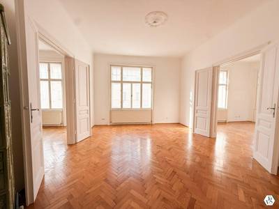 4,5-Zimmer-Wohnung mit Balkon, 154 m², Landstraße, Landstraße