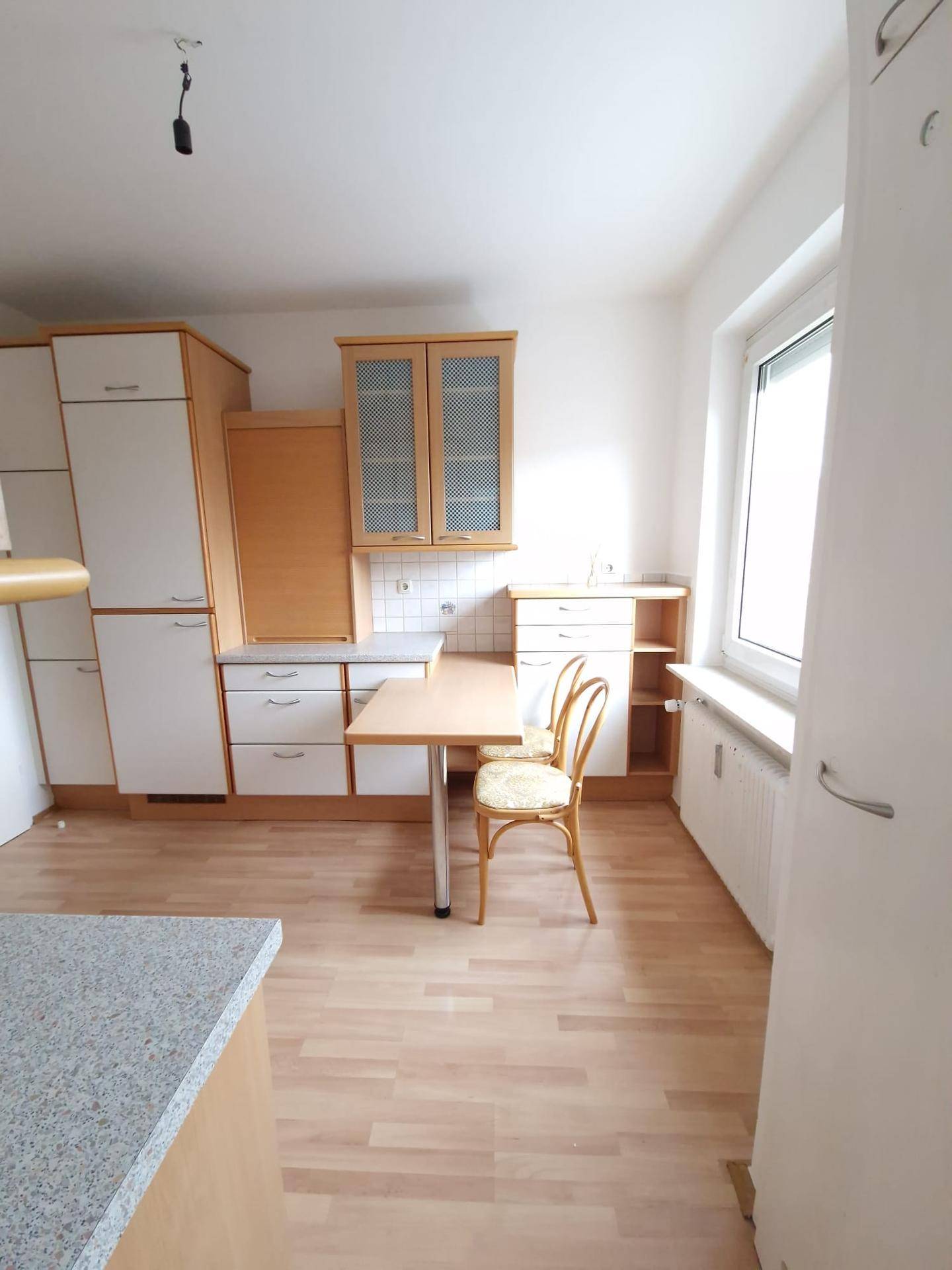 Perfekt aufgeteilte Wohnung mit Süd-West-Balkon und Parkmöglichkeit in Andritz! - Widok 6