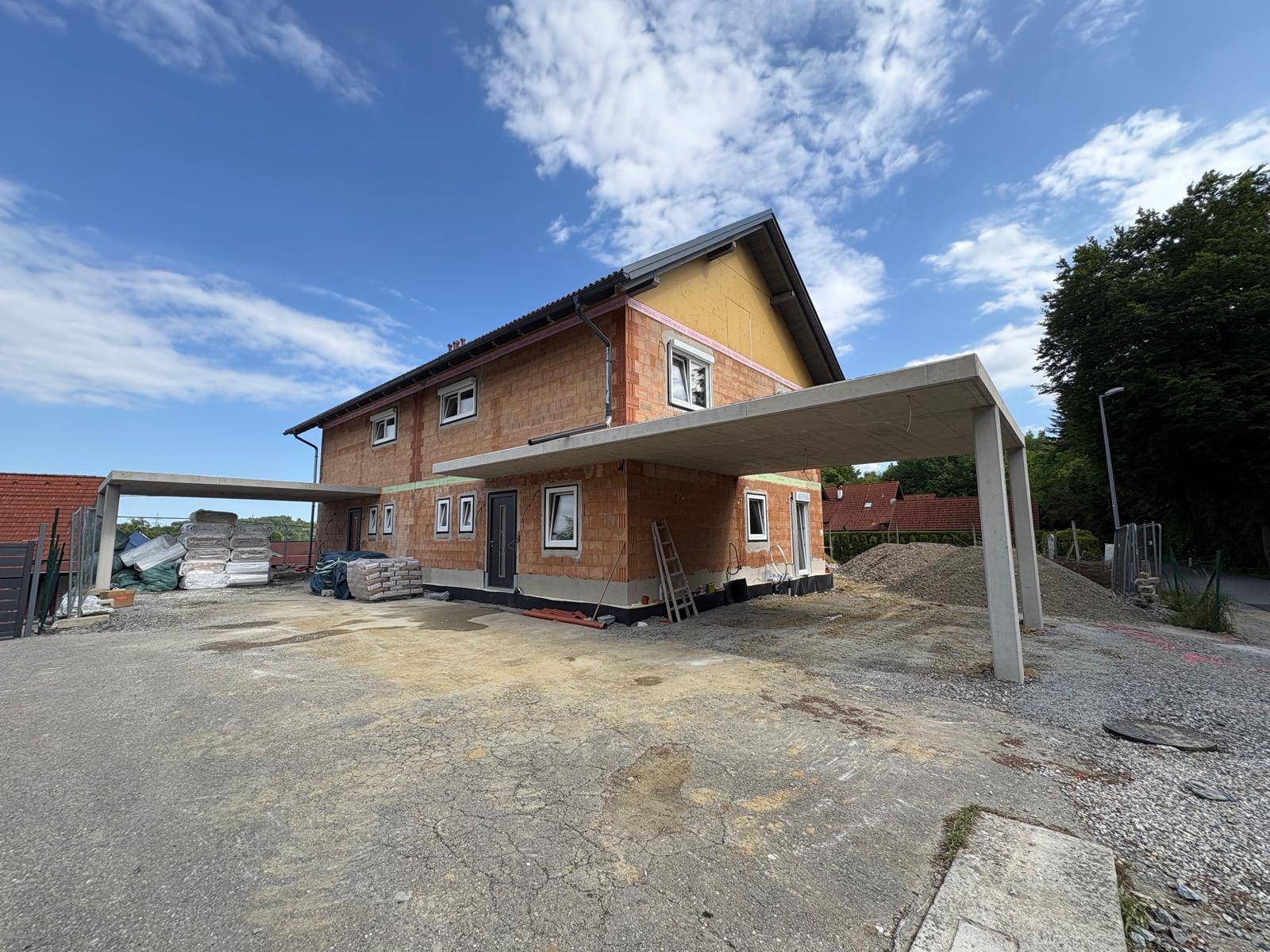 NEU in Fernitz! Doppelhaushälfte mit Garten, PV &amp; Ruhelage - Ansicht 2