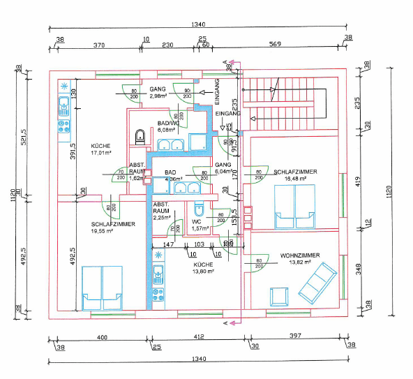 Grundrissplan einer Etage mit zwei separaten Wohneinheiten, inklusive Küchen und Bädern.