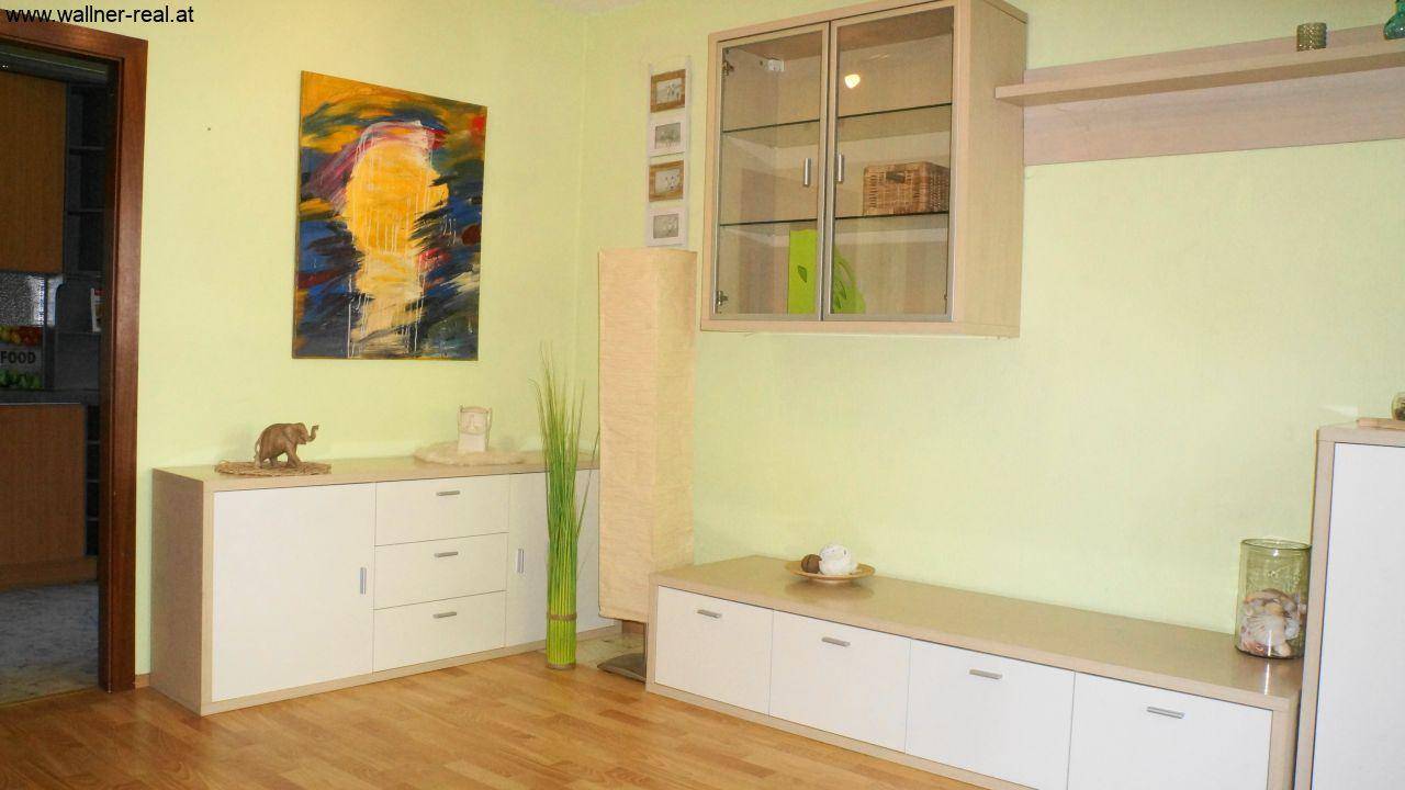 Schöne möblierte 2 Zimmer Wohnung mit Balkon - Ansicht 4