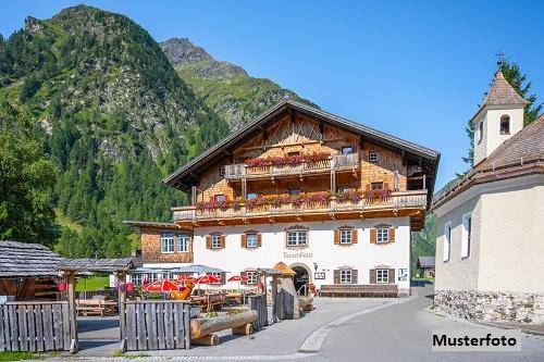 Vielseitiges Gasthaus mit 75 Sitzplätzen, Küche &amp; großzügigem Außenbereich