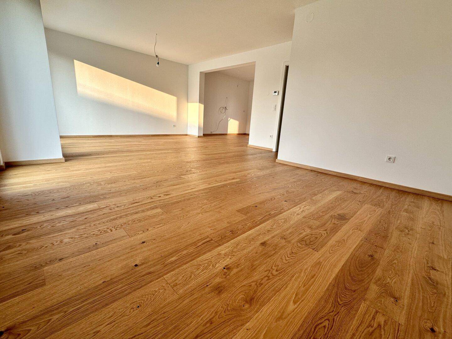 U1 Leopoldau in 5 Minuten! Südseitiges Einzelhaus mit ca. 110 m² Garten! Provisionsfrei für den Käufer - Widok 2