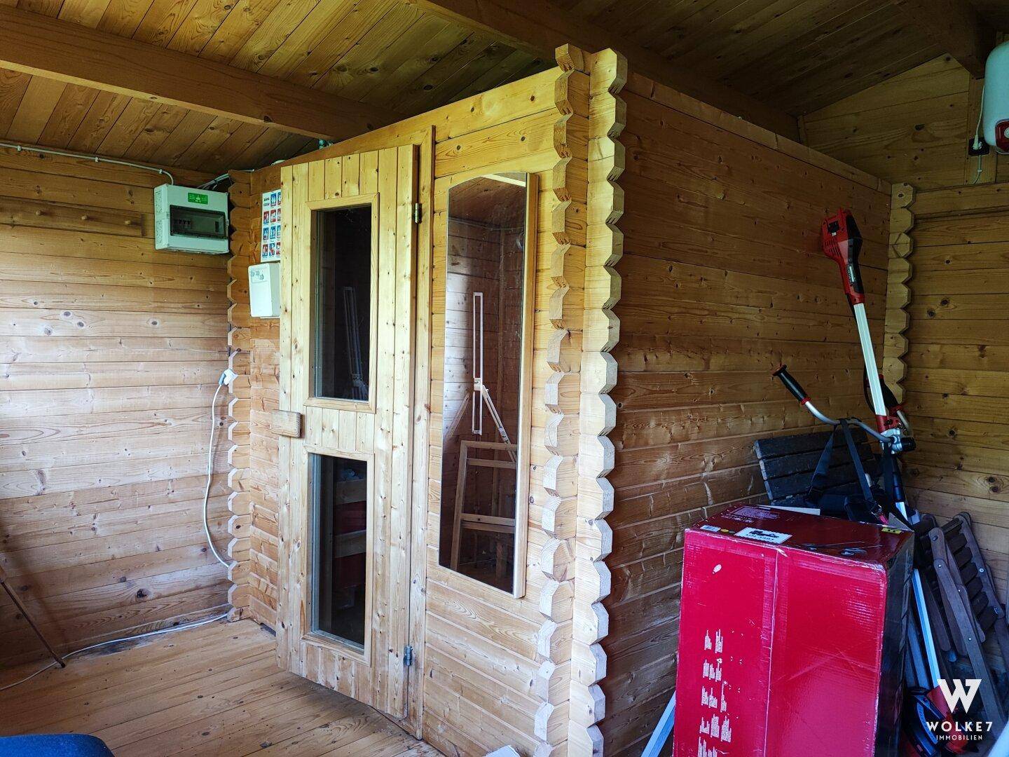 Sauna in der Gartenhütte