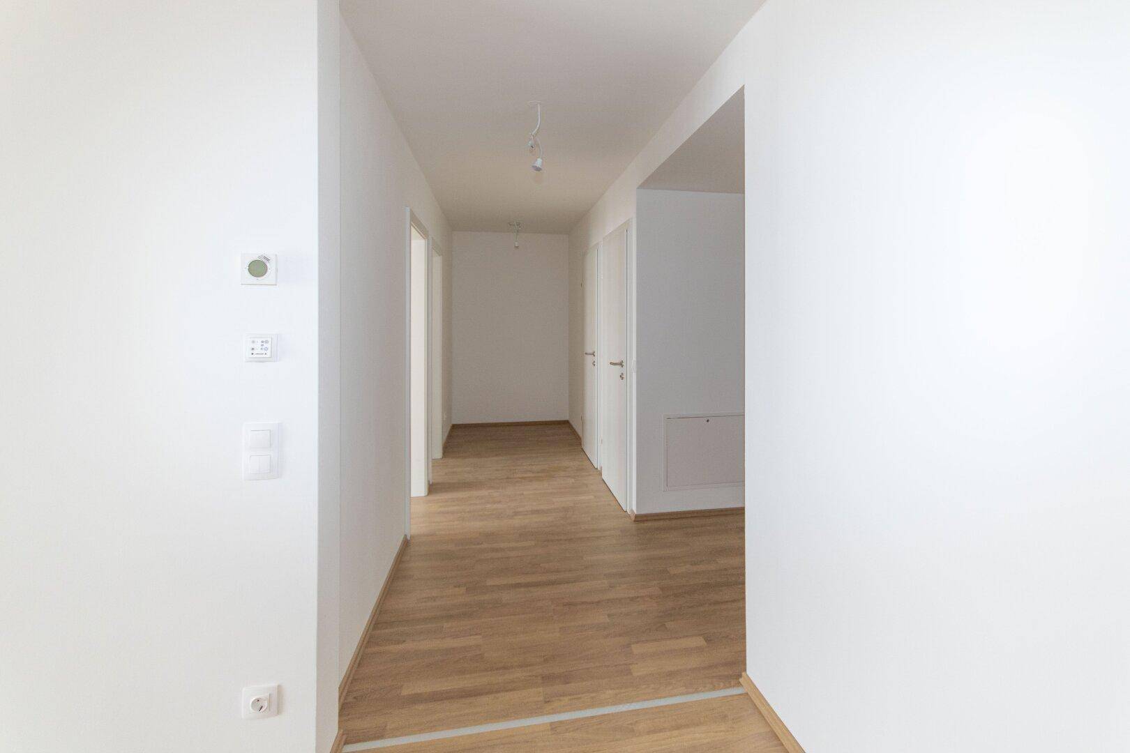 ERSTBEZUG: helle südwestseitige Wohnung mit großen Freiraum - Widok 6