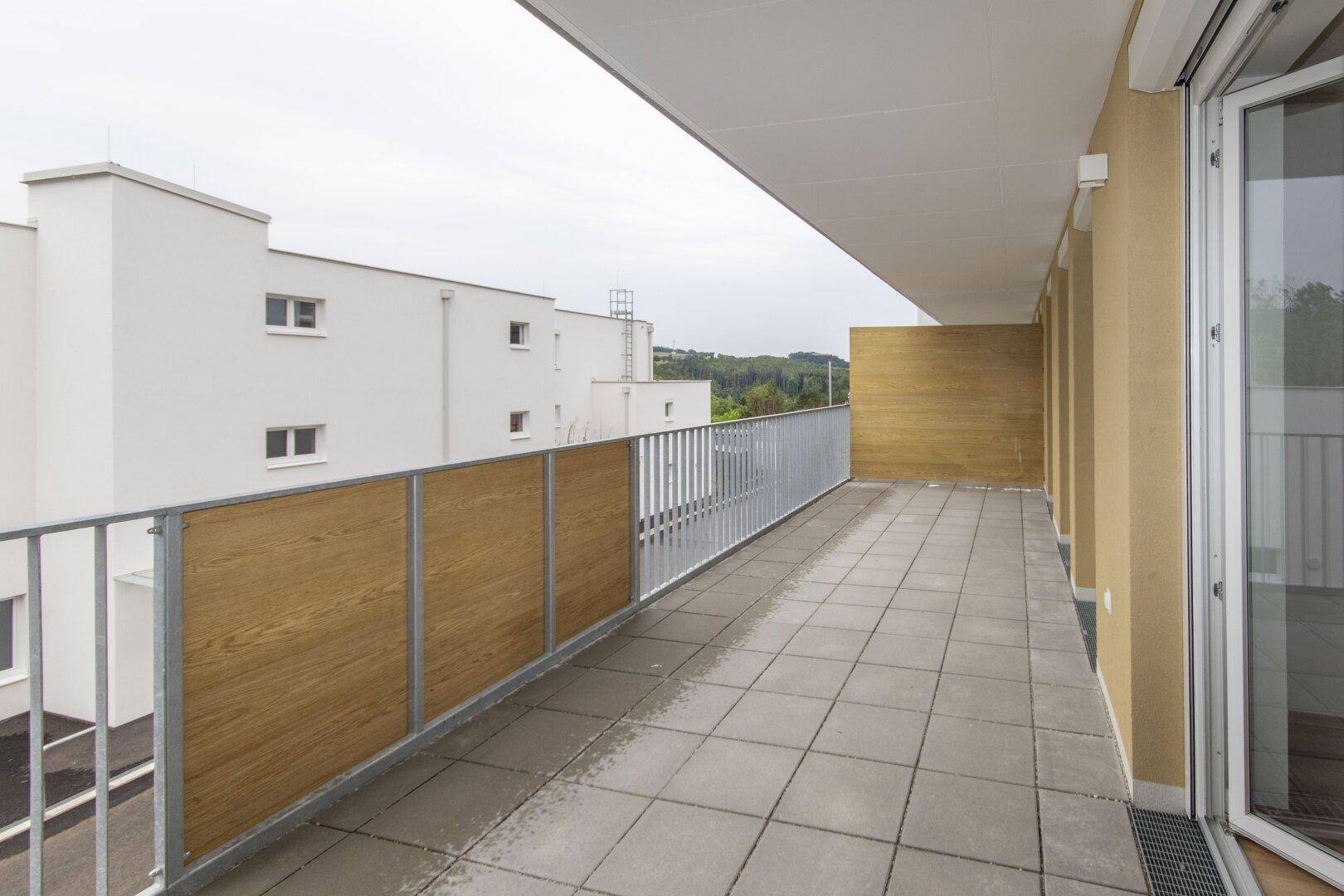 ERSTBEZUG: helle südwestseitige Wohnung mit großen Freiraum - Widok 2