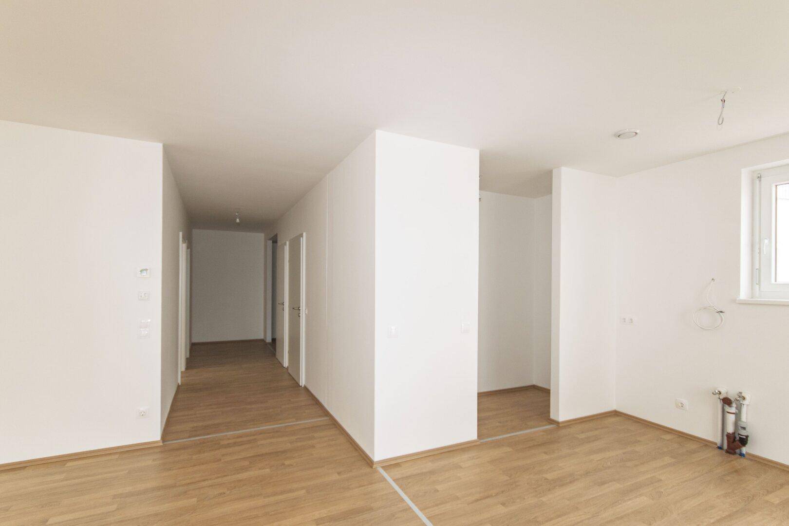 ERSTBEZUG: schöne Terrassenwohnung - Mehr