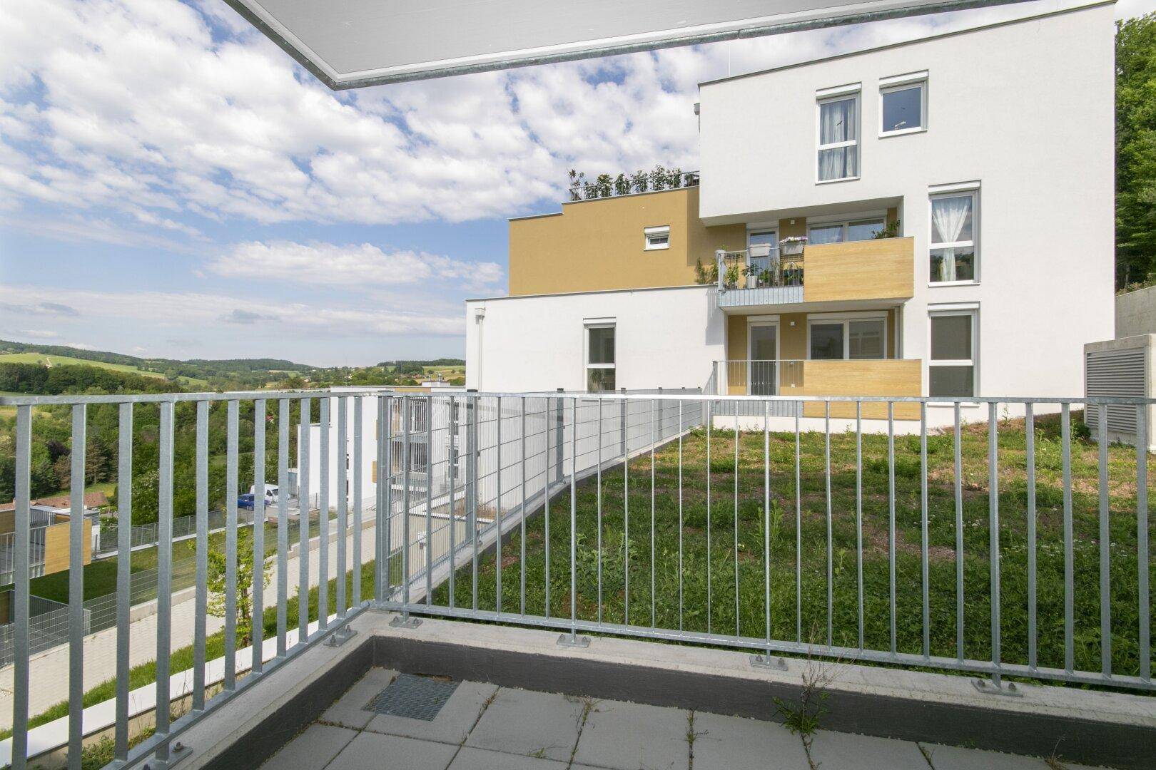 ERSTBEZUG: schöne Terrassenwohnung - Ansicht 2