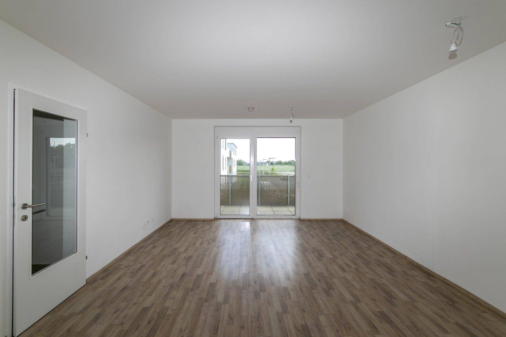 Moderne Neubauwohnung mit geräumigen Balkon - Ansicht 4