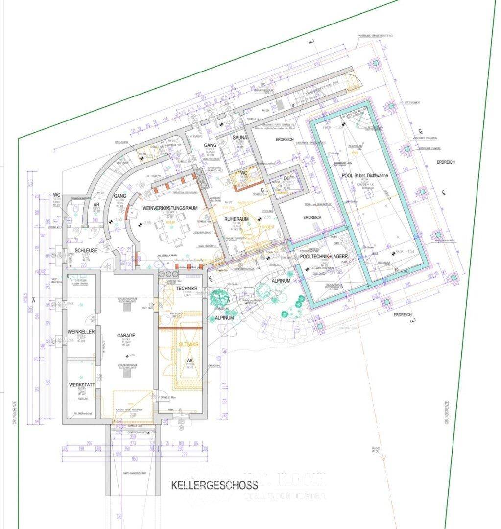 Grundriss des Kellergeschosses mit Sauna, Weinkeller, Garage und Technikräumen.