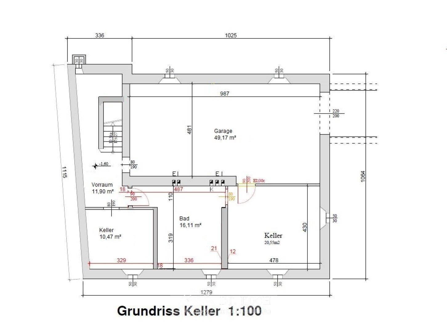 Grundriss des Kellers mit Garage, Bad und weiteren Kellerräumen.