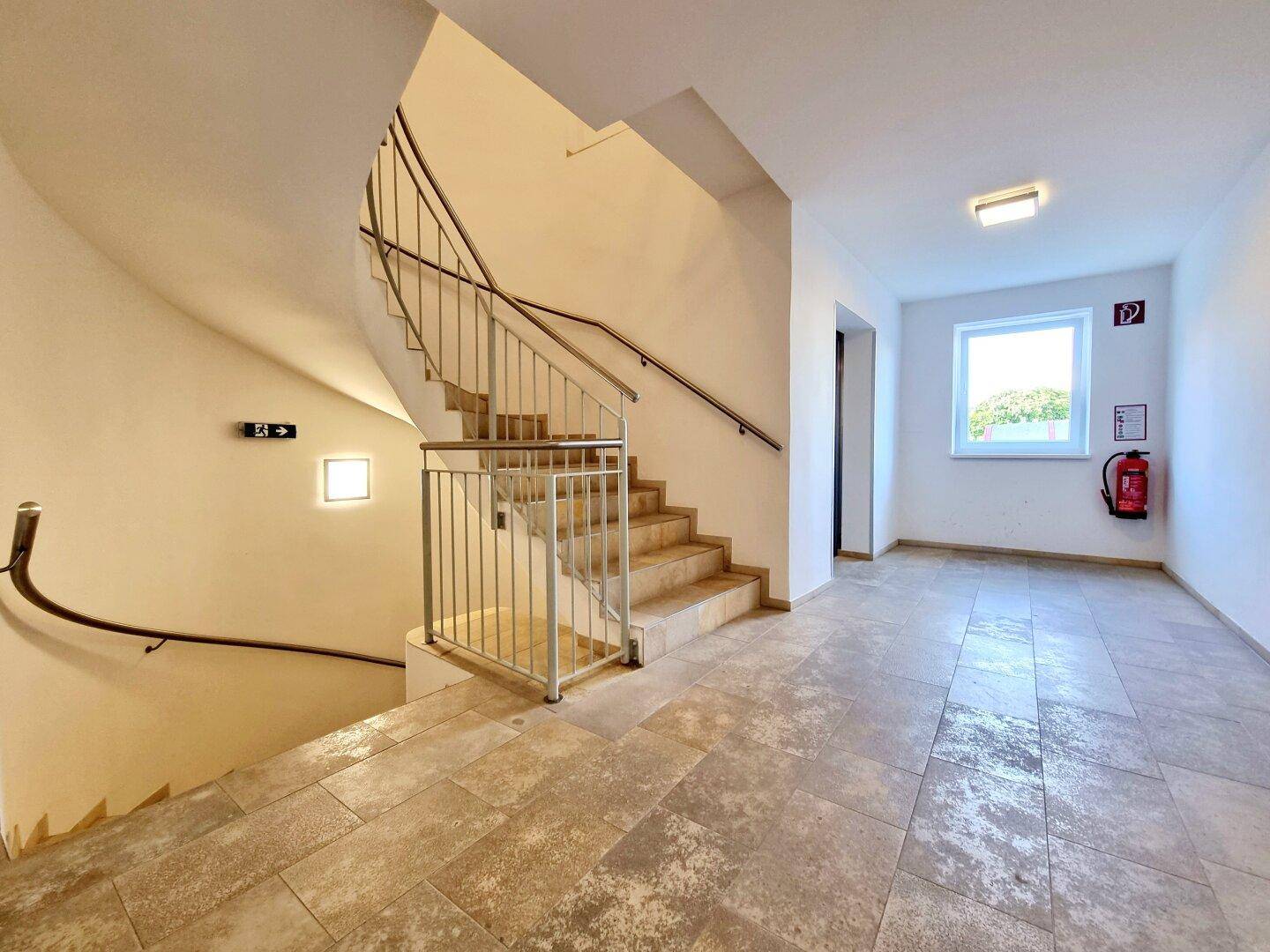 Treppenhaus & Lift