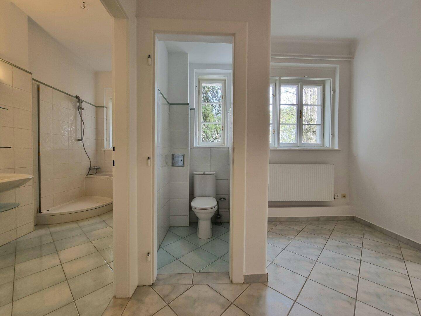 Badezimmer / WC / Diele