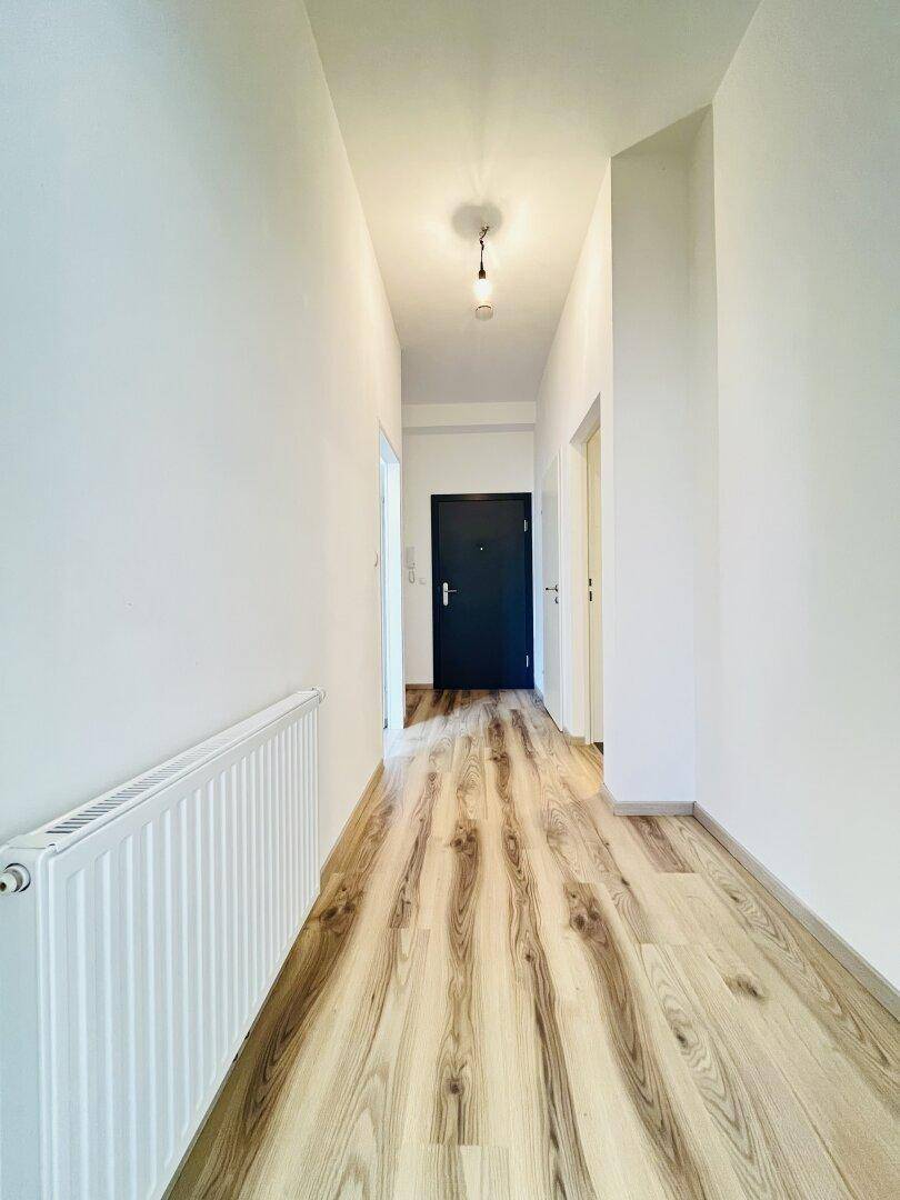 Vorraum / Garderobe