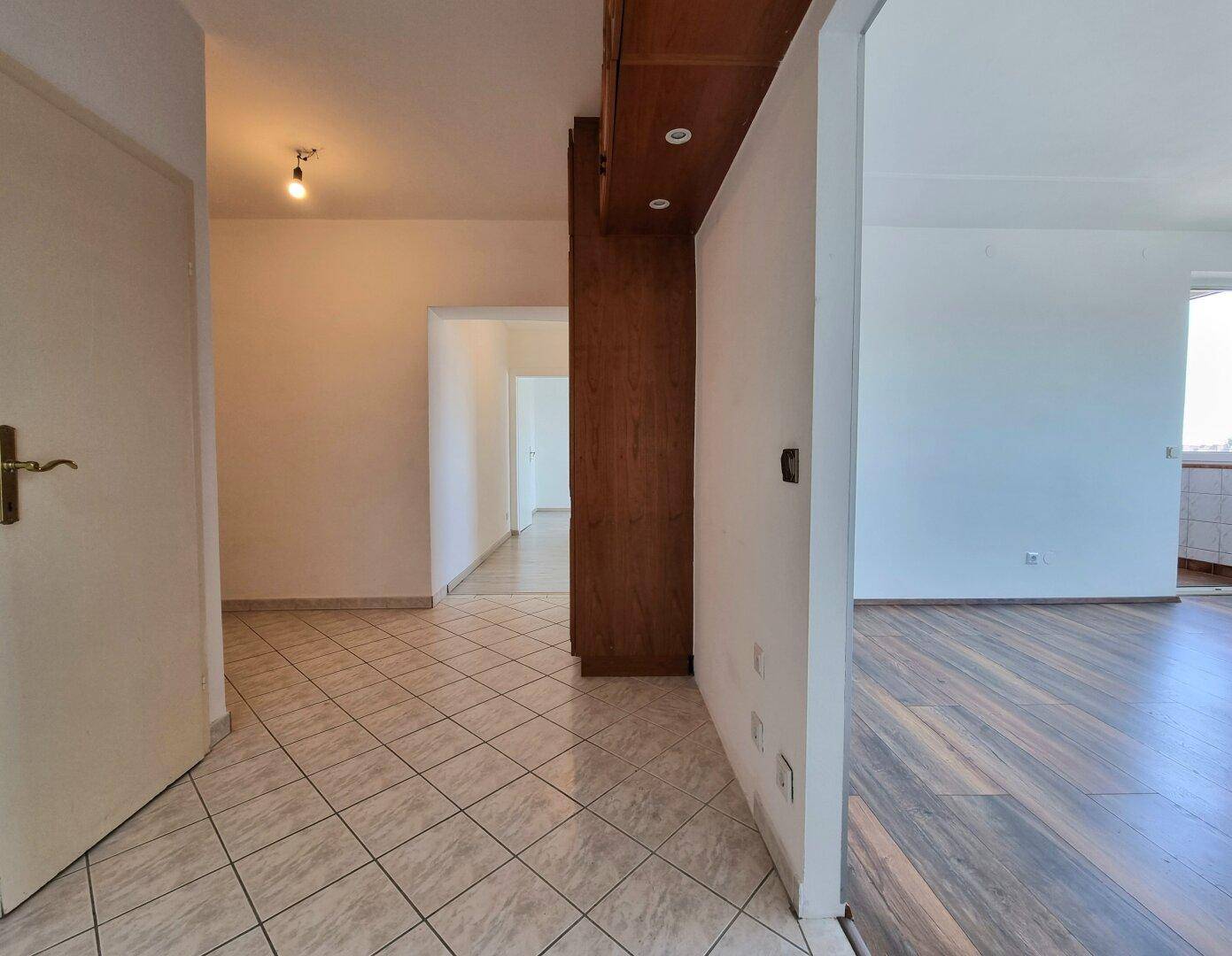 Vorraum / Wohnzimmer