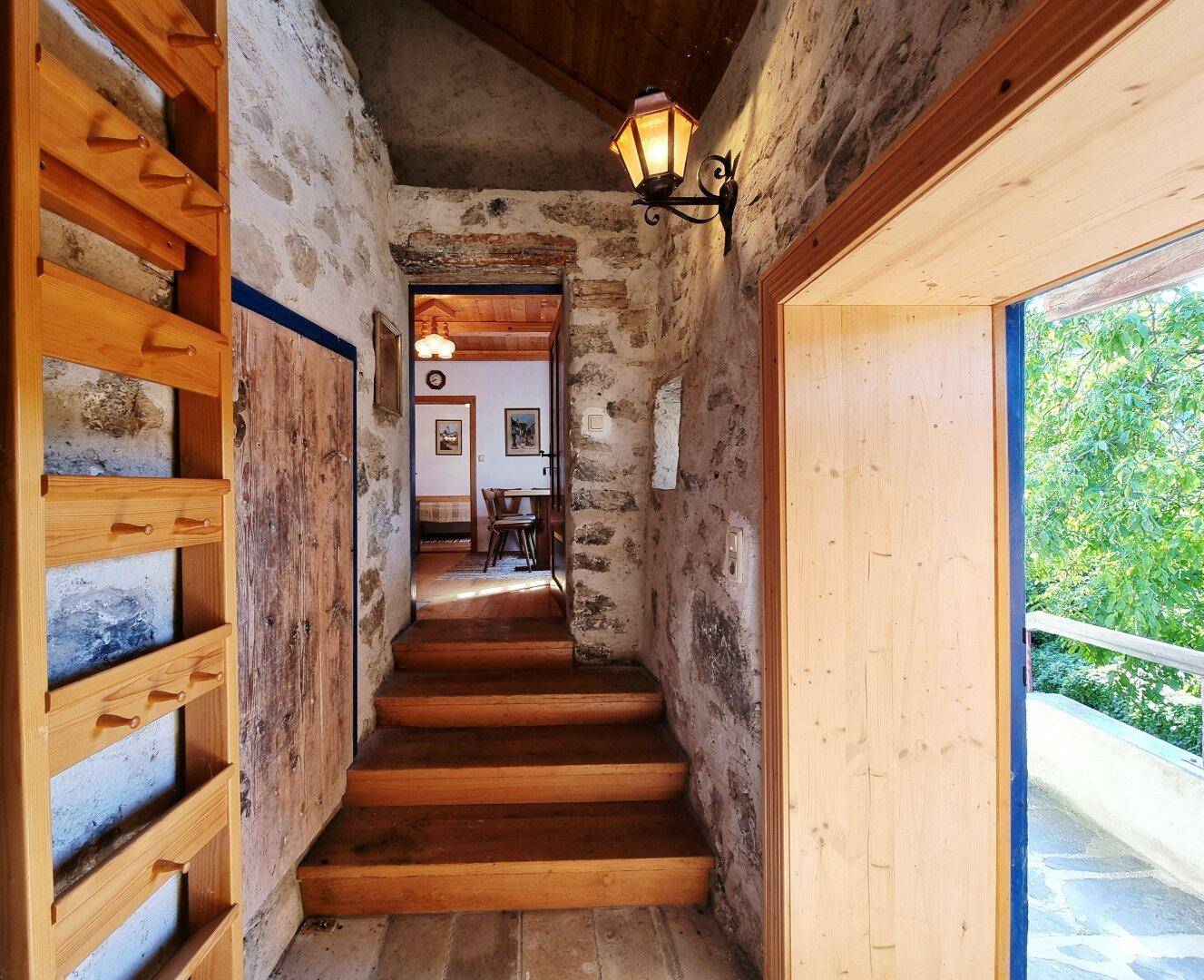 Vorraum und Küche Haus Nr. 10