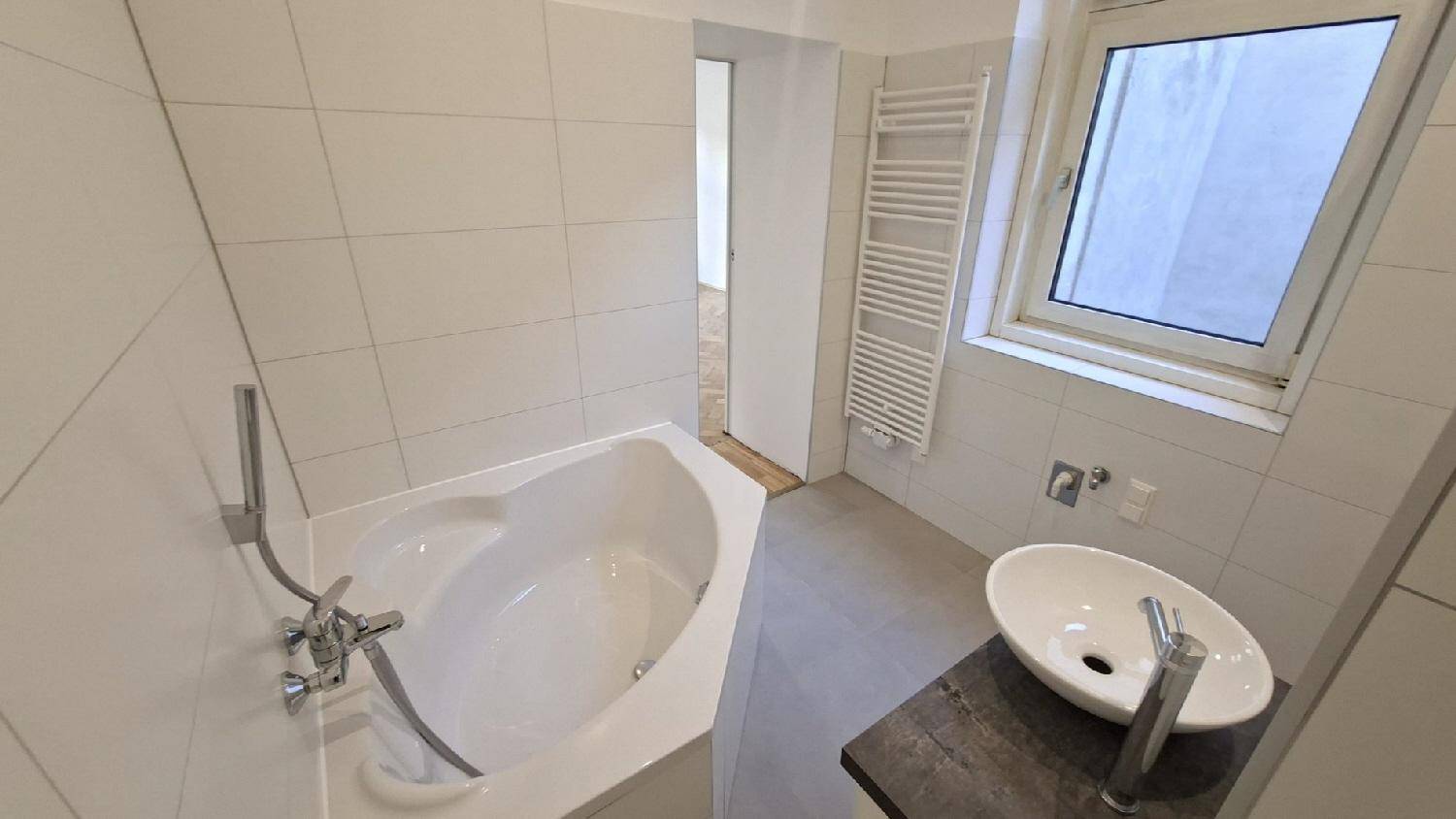 Badezimmer I