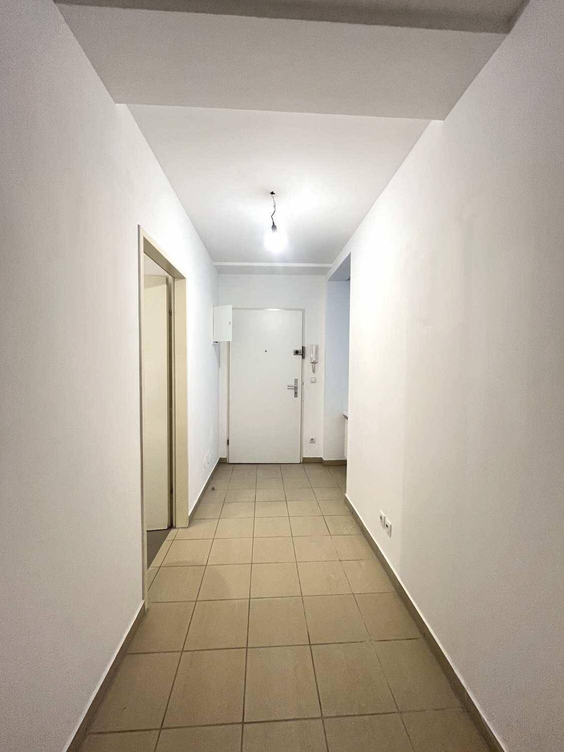 Stadtrand trifft City: Helle 2-Zimmer-Wohnung mit Loggia nahe Wienerberg – další