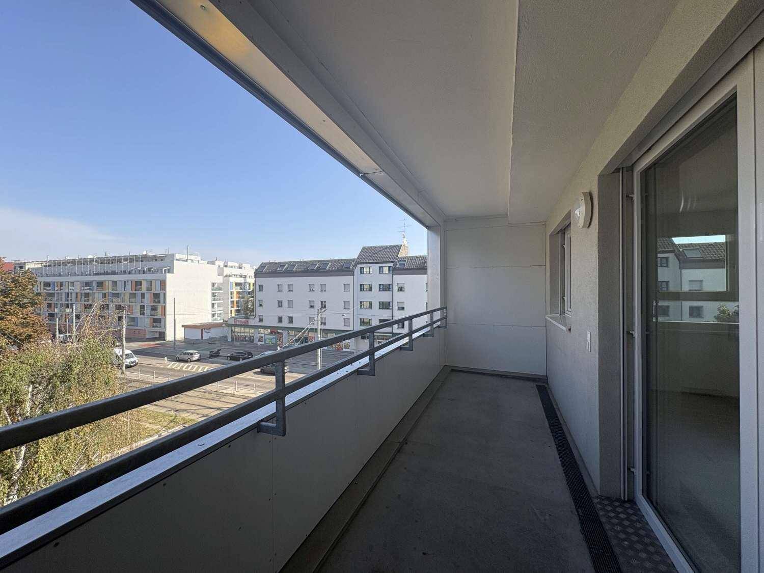 Loggia I