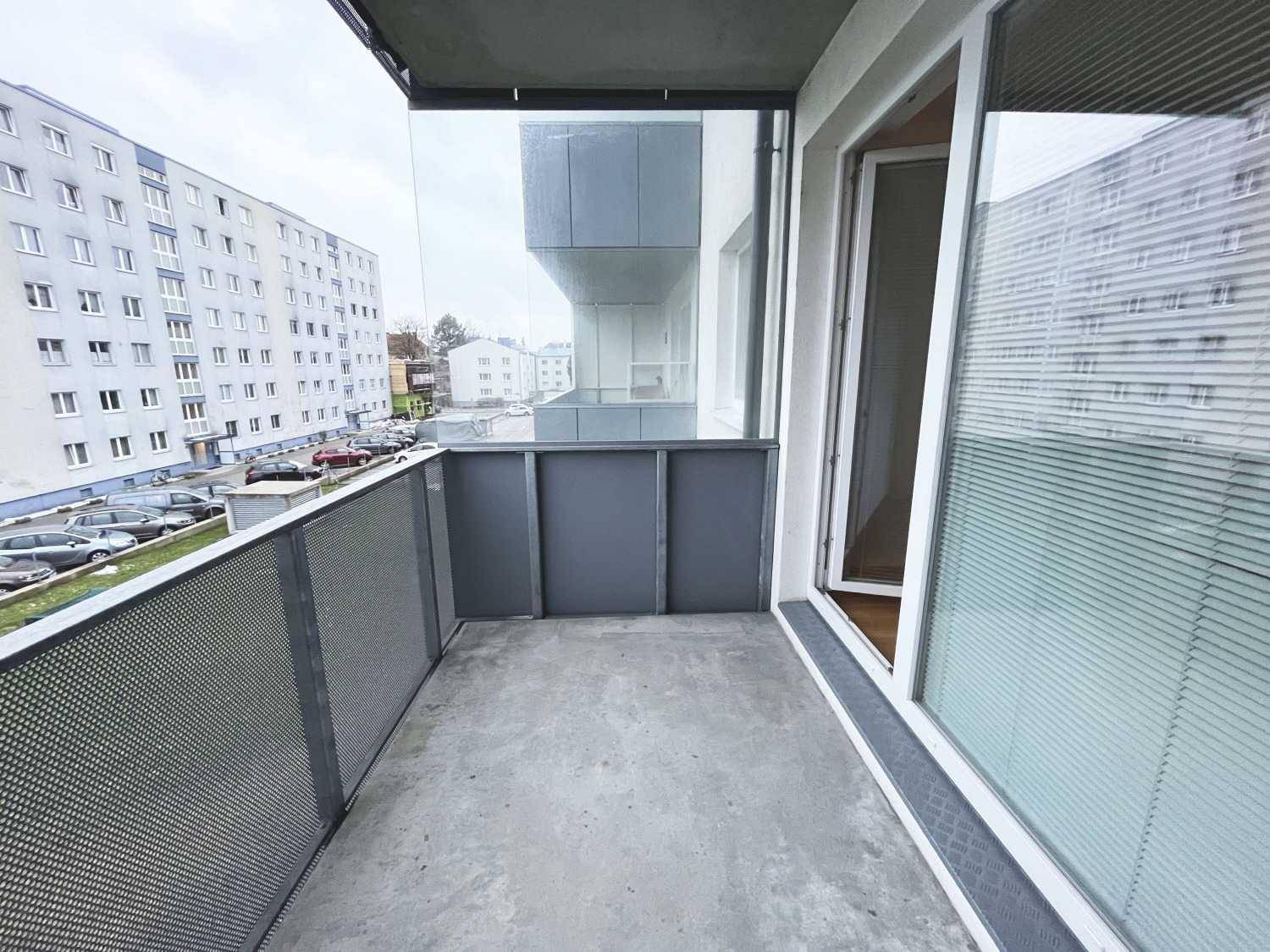 Loggia I
