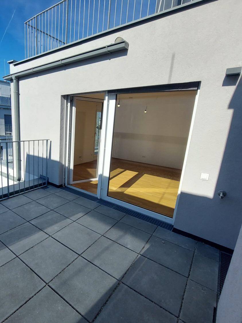 Moderne 3-Zimmer-Terrassenwohnung mit Klimaanlage –in der Koloniestraße! - Ansicht 6