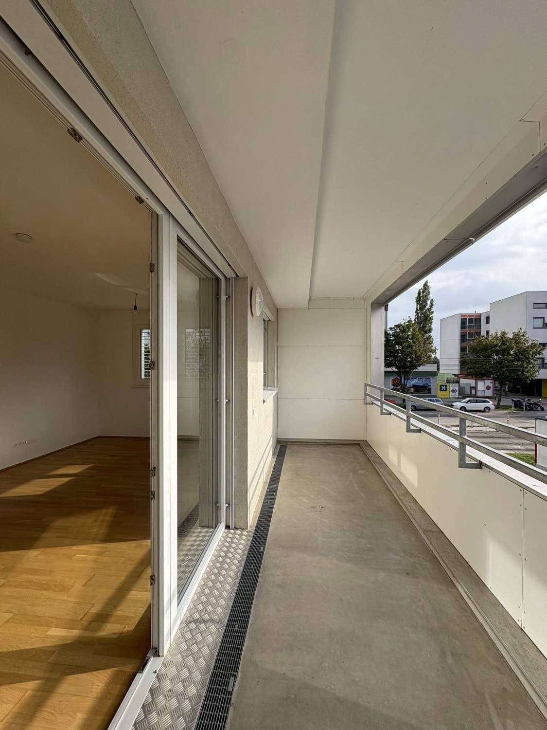 Loggia II