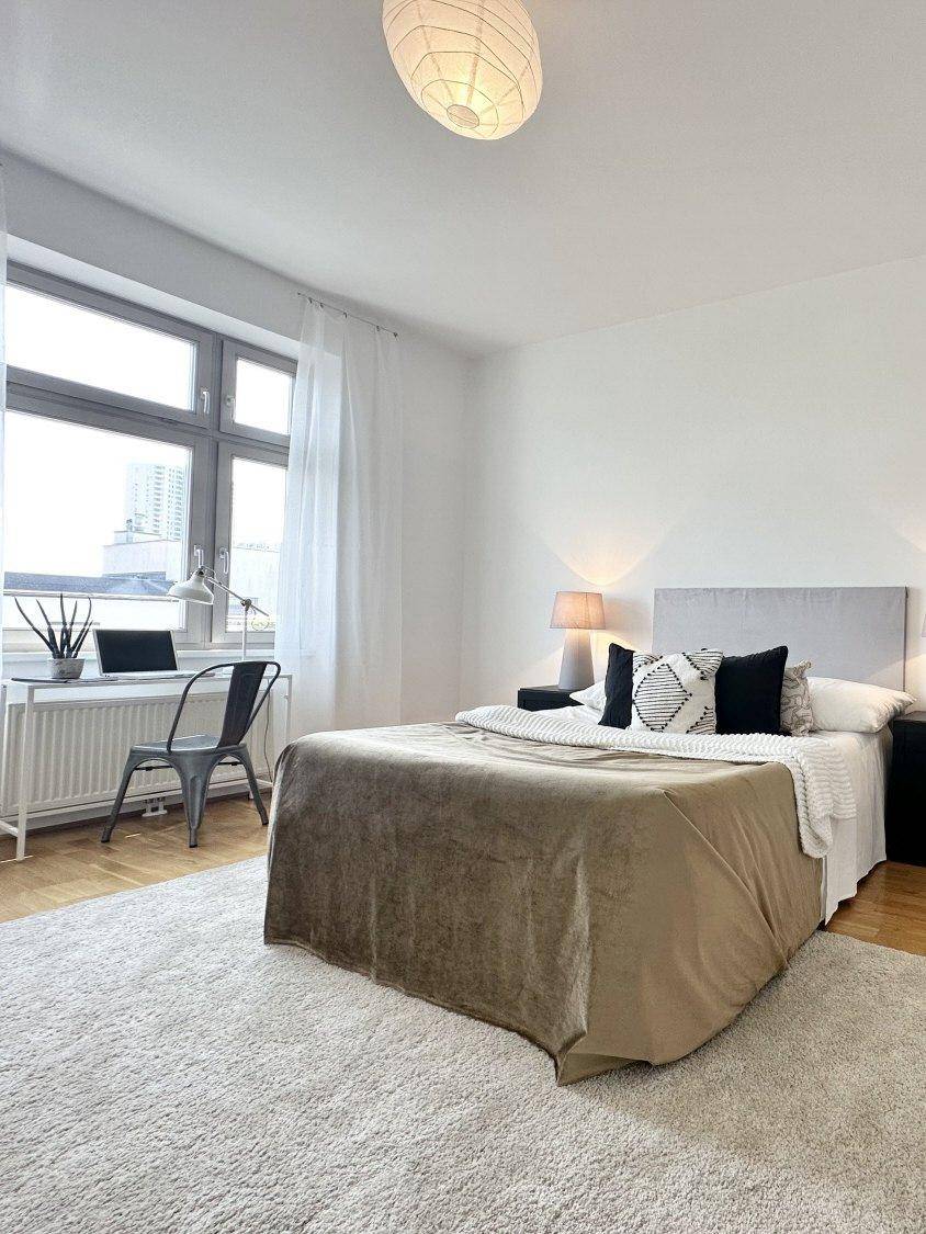 Schlafzimmer II