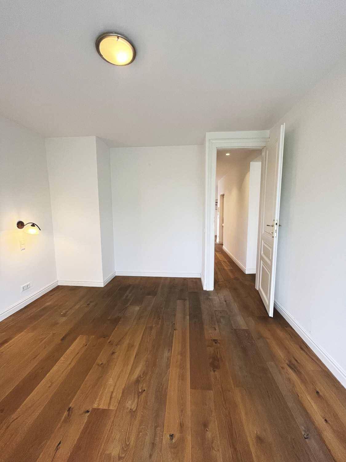 Zimmer 2 I