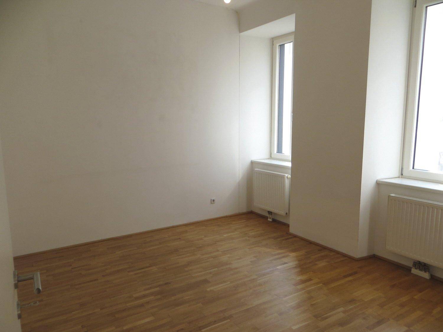 Zimmer I
