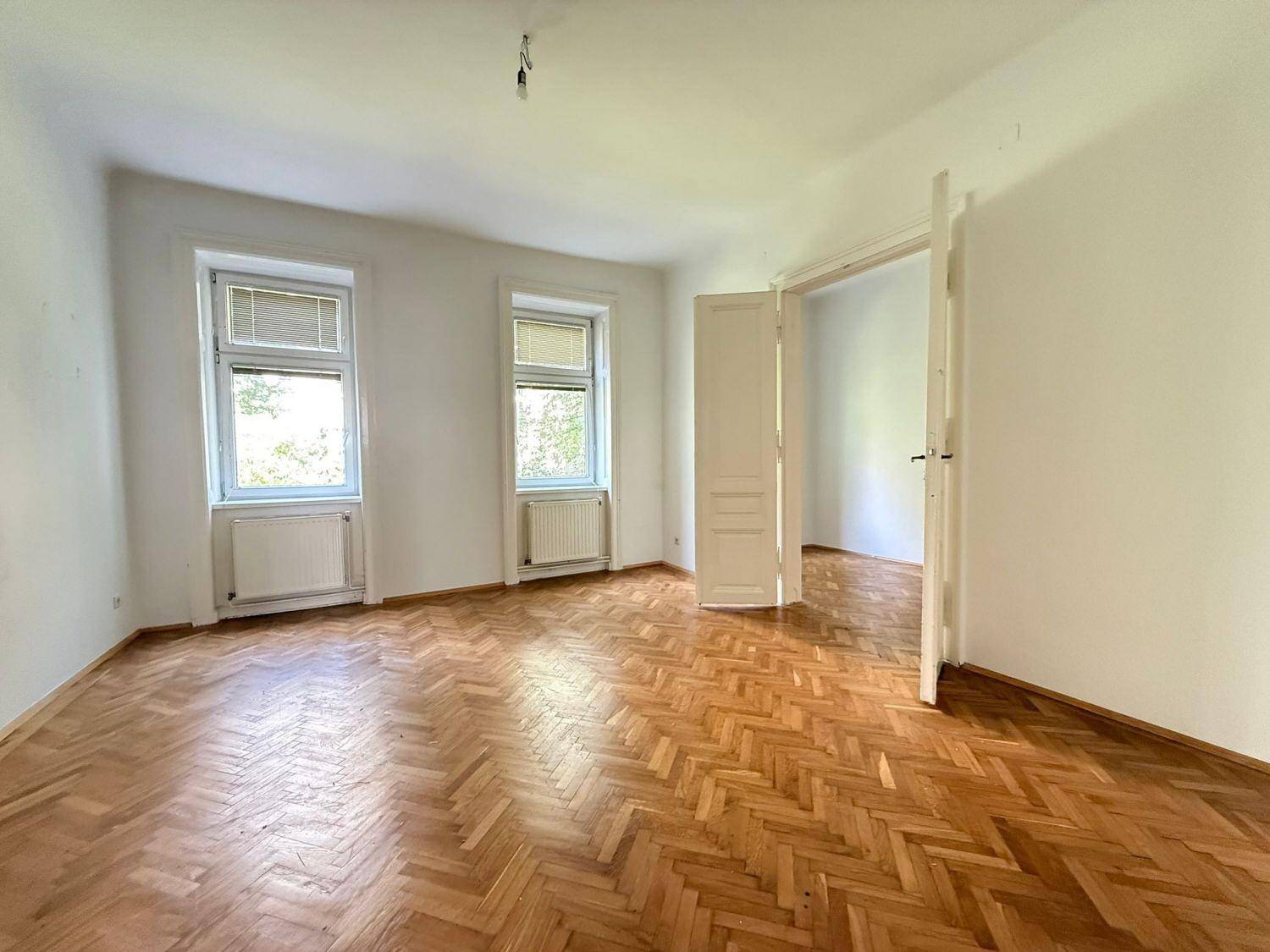 3,5 Zimmer mit großem Balkon warten auf Sie -Stilvolles Altbaujuwel in Bestlage von Währing! – pohled 2