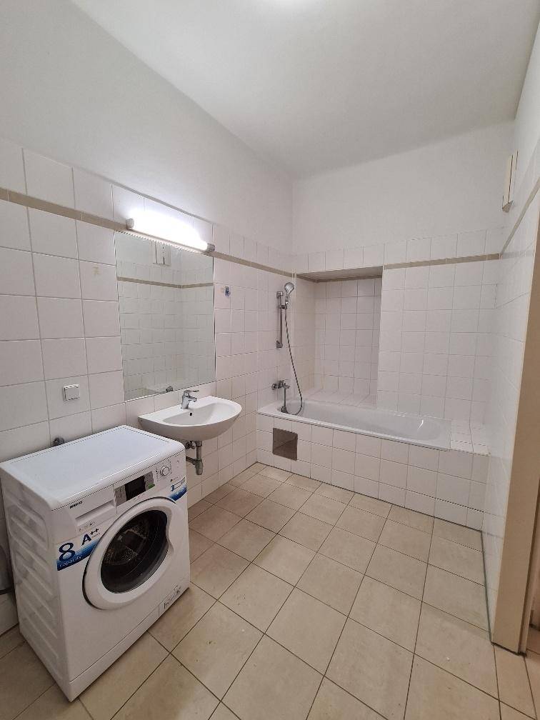 Badezimmer I