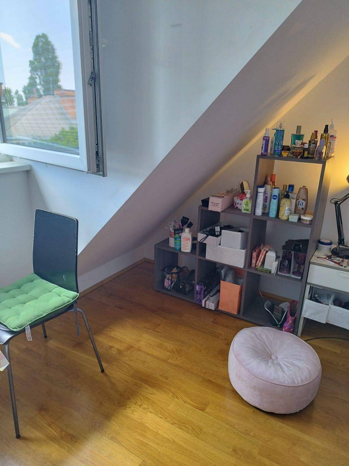 Zimmer IV