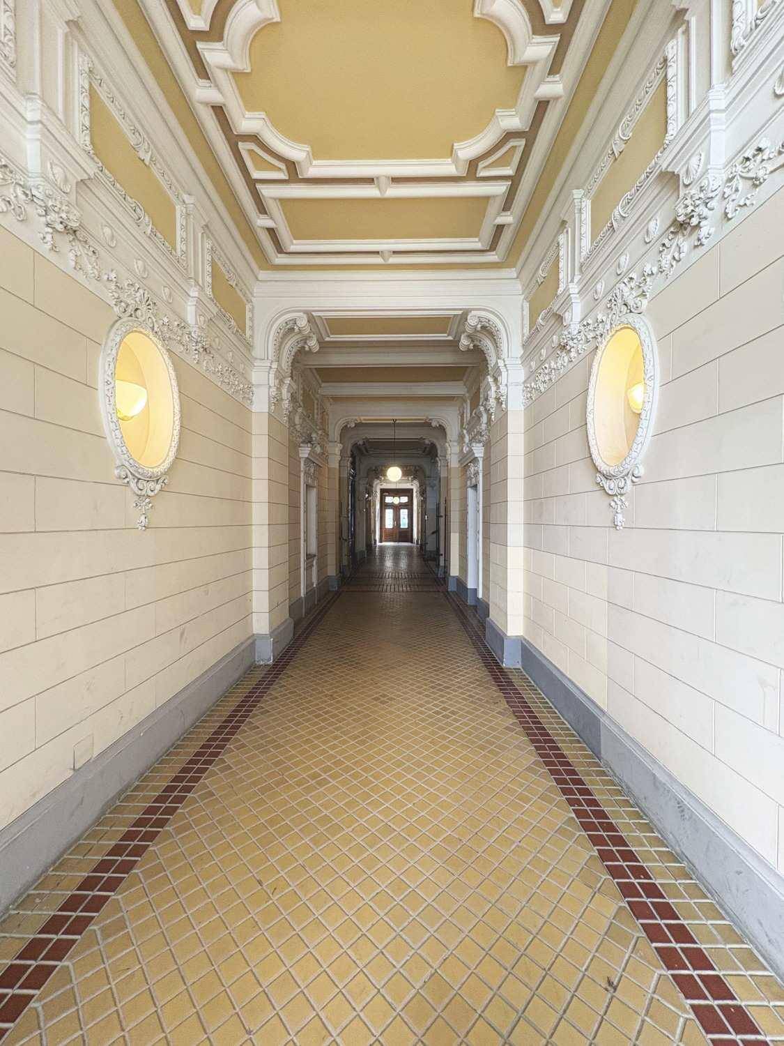 Unbefristet vermietetes Geshäftslokal- Nähe Rathaus! - Ansicht 6