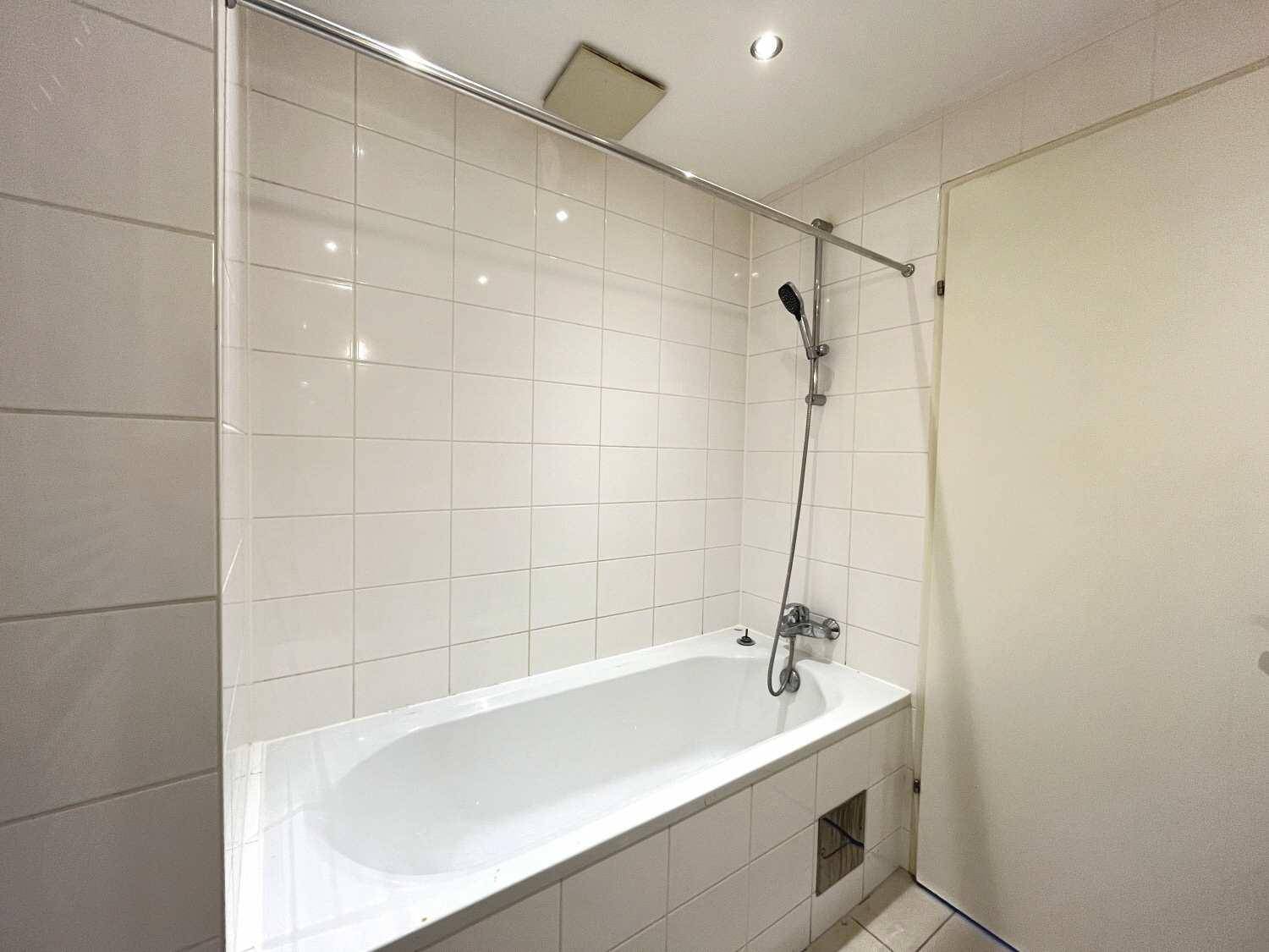 Badezimmer I