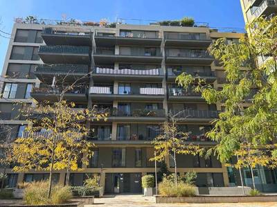 2-Zimmer-Wohnung mit Balkon, 44 m², Landstraße, Landstraße