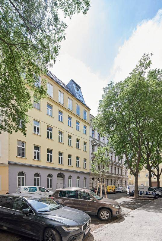 Gebäude IV