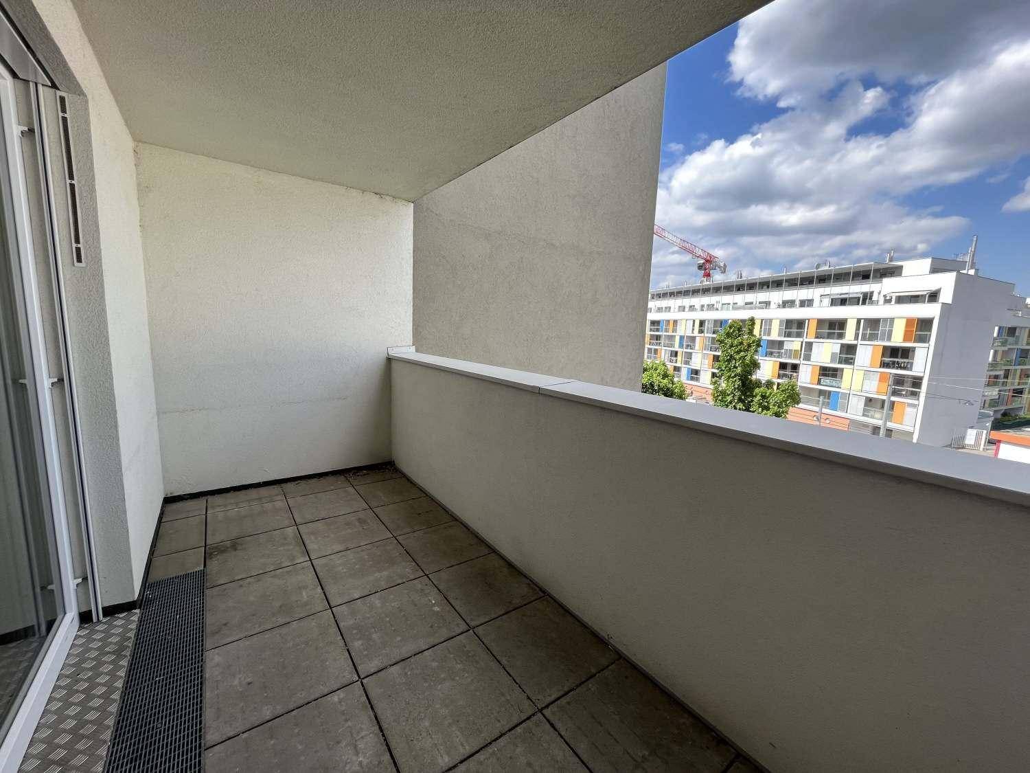 Loggia I