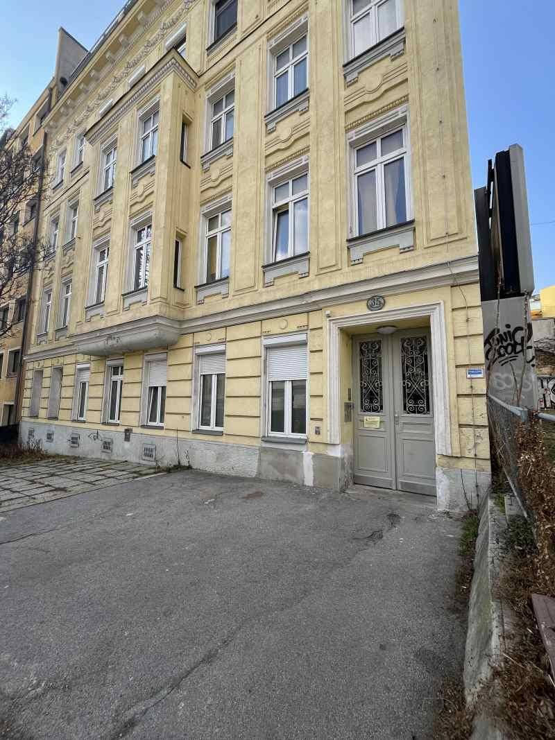 Unbefristet vermietete 1,5-Zimmer-Wohnung um € 1.500,- pro m² - Mehr