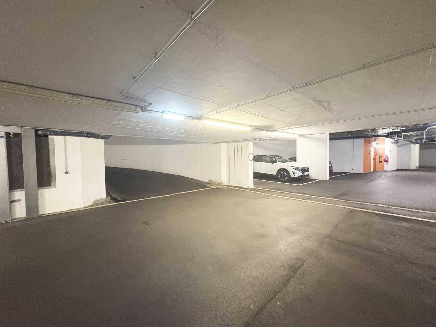 Garage I