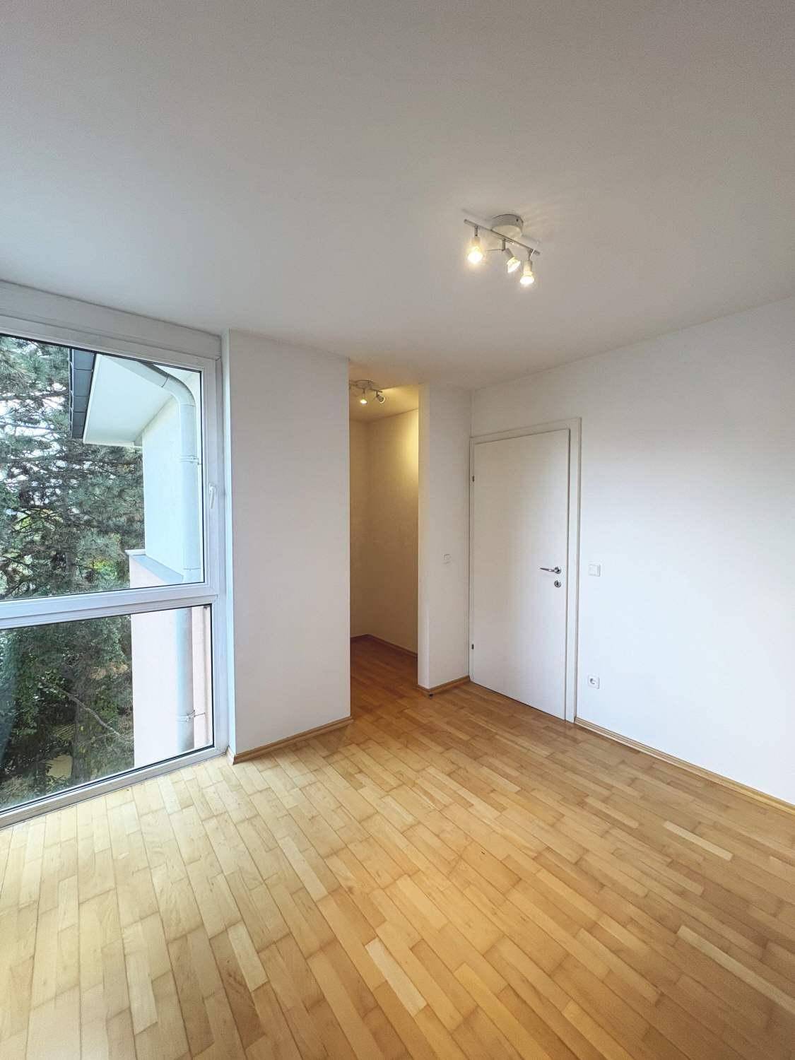 Zimmer 2 I