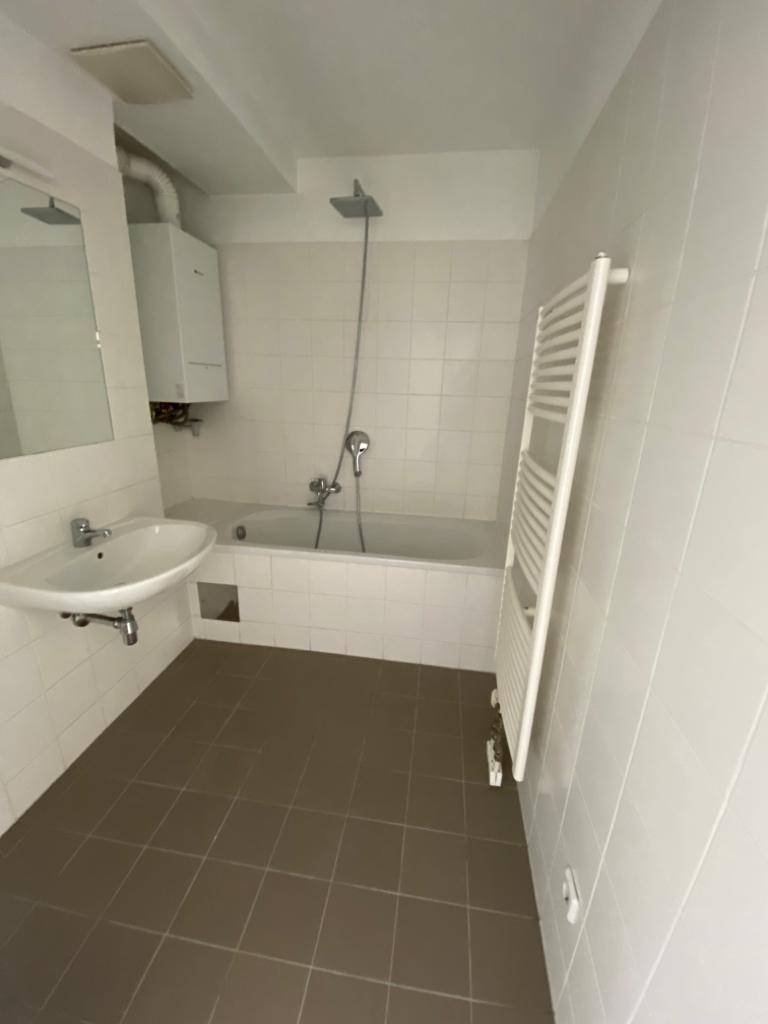 Badezimmer I