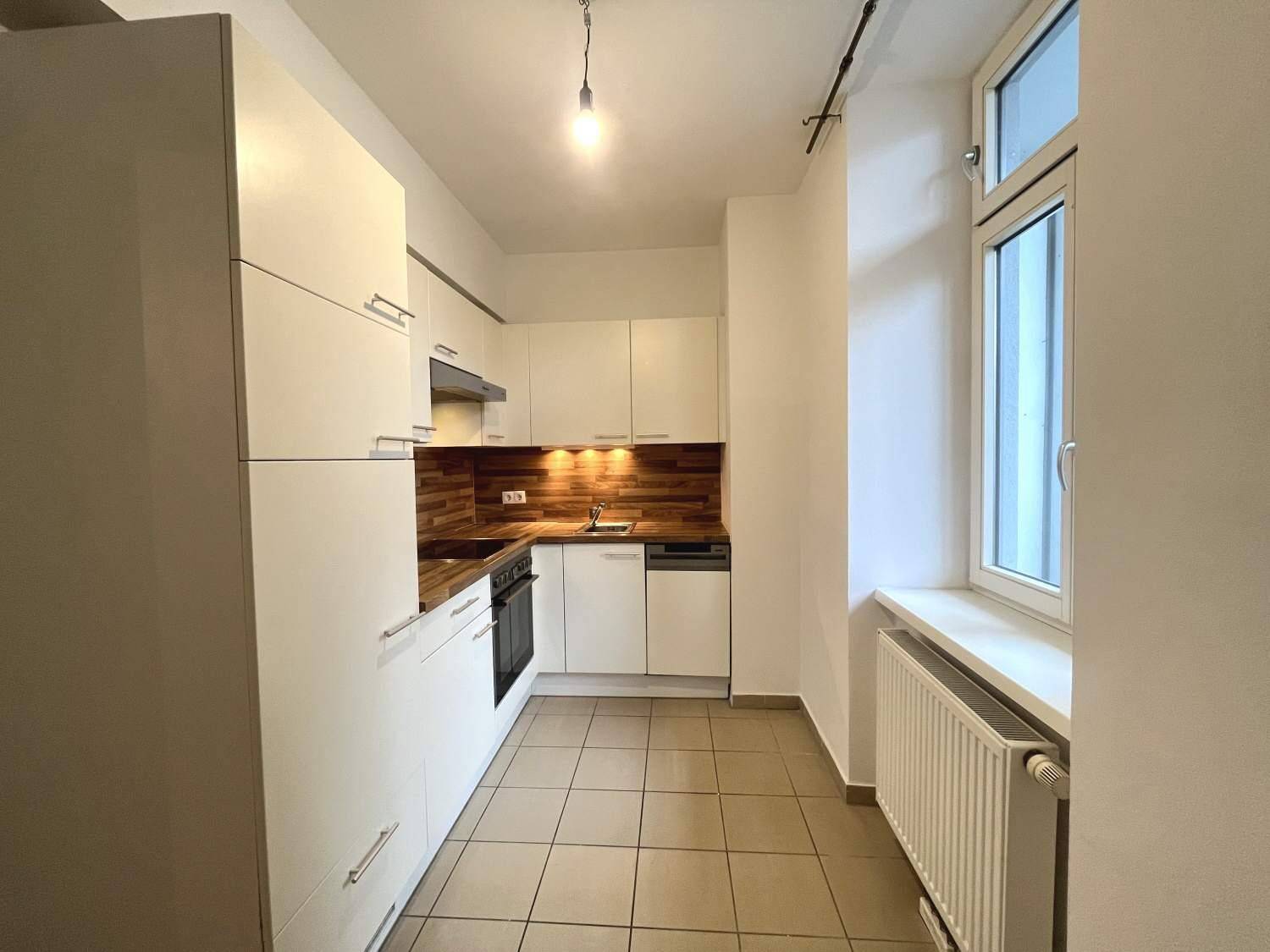 Stadtrand trifft City: Helle 2-Zimmer-Wohnung mit Loggia nahe Wienerberg – pohled 5