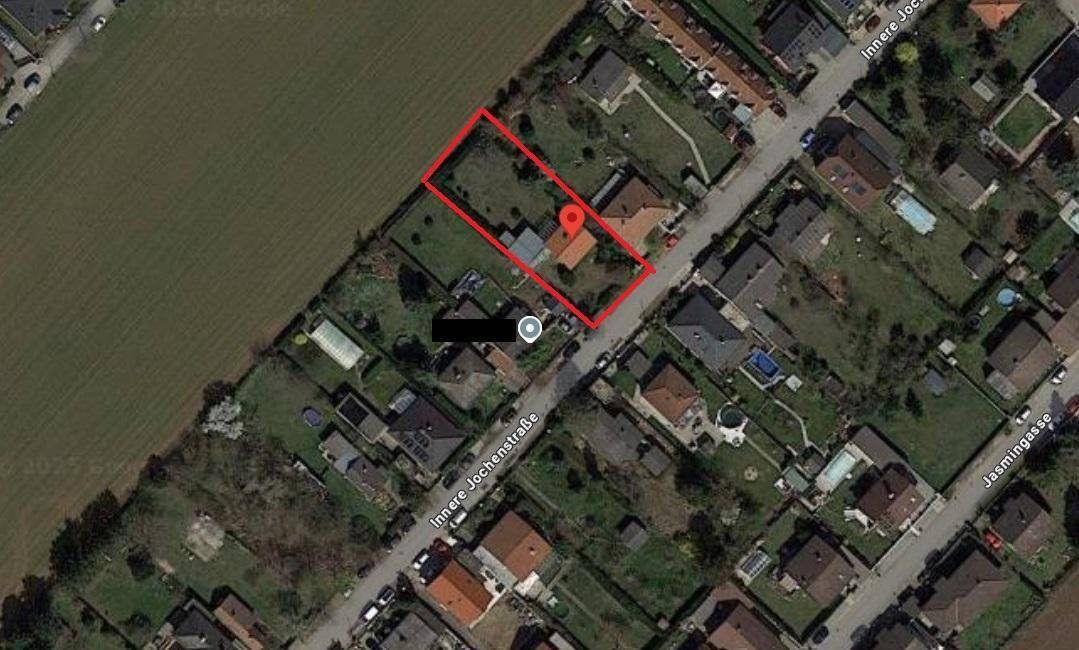 Grundstück für zwei Wohneinheiten und Gartenhaus – pohled 2