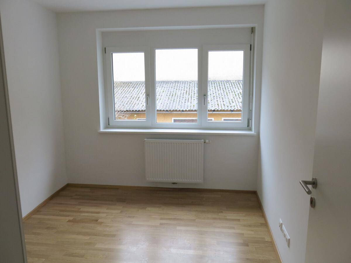 Zimmer klein (Büro/Kinderzimmer)