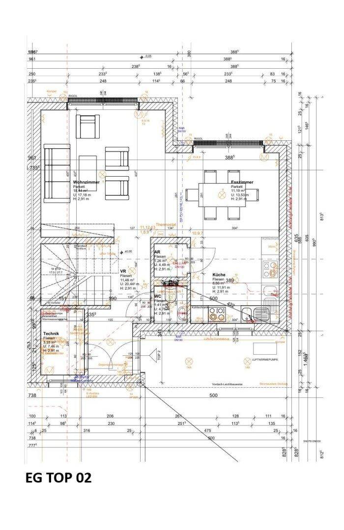 Grundriss des Erdgeschosses von Top 02 mit offenem Wohnbereich, Küche und Zugang zur Terrasse.